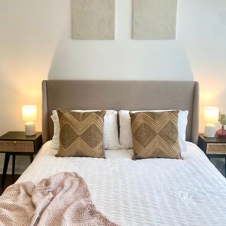 Newly Refurbished 2 Bedroom Apartment In South London Bagian luar foto