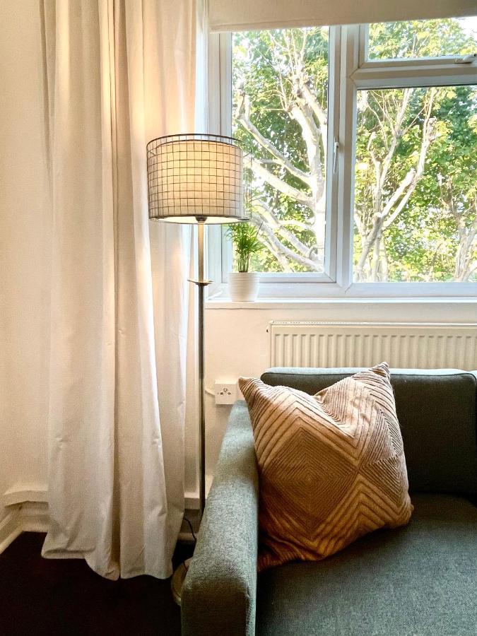 Newly Refurbished 2 Bedroom Apartment In South London Bagian luar foto
