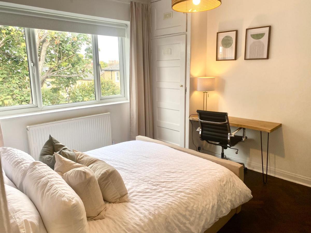 Newly Refurbished 2 Bedroom Apartment In South London Bagian luar foto