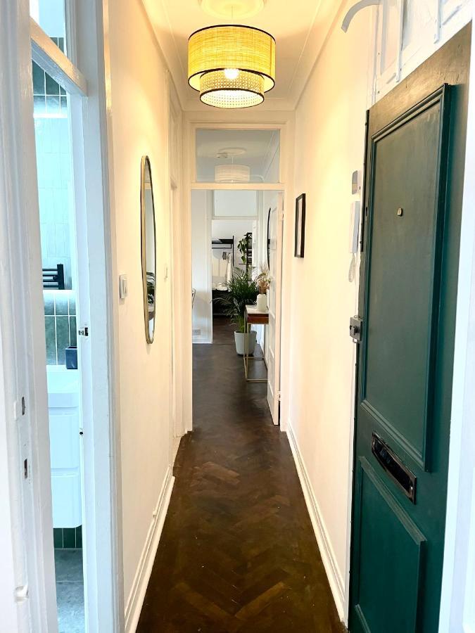 Newly Refurbished 2 Bedroom Apartment In South London Bagian luar foto