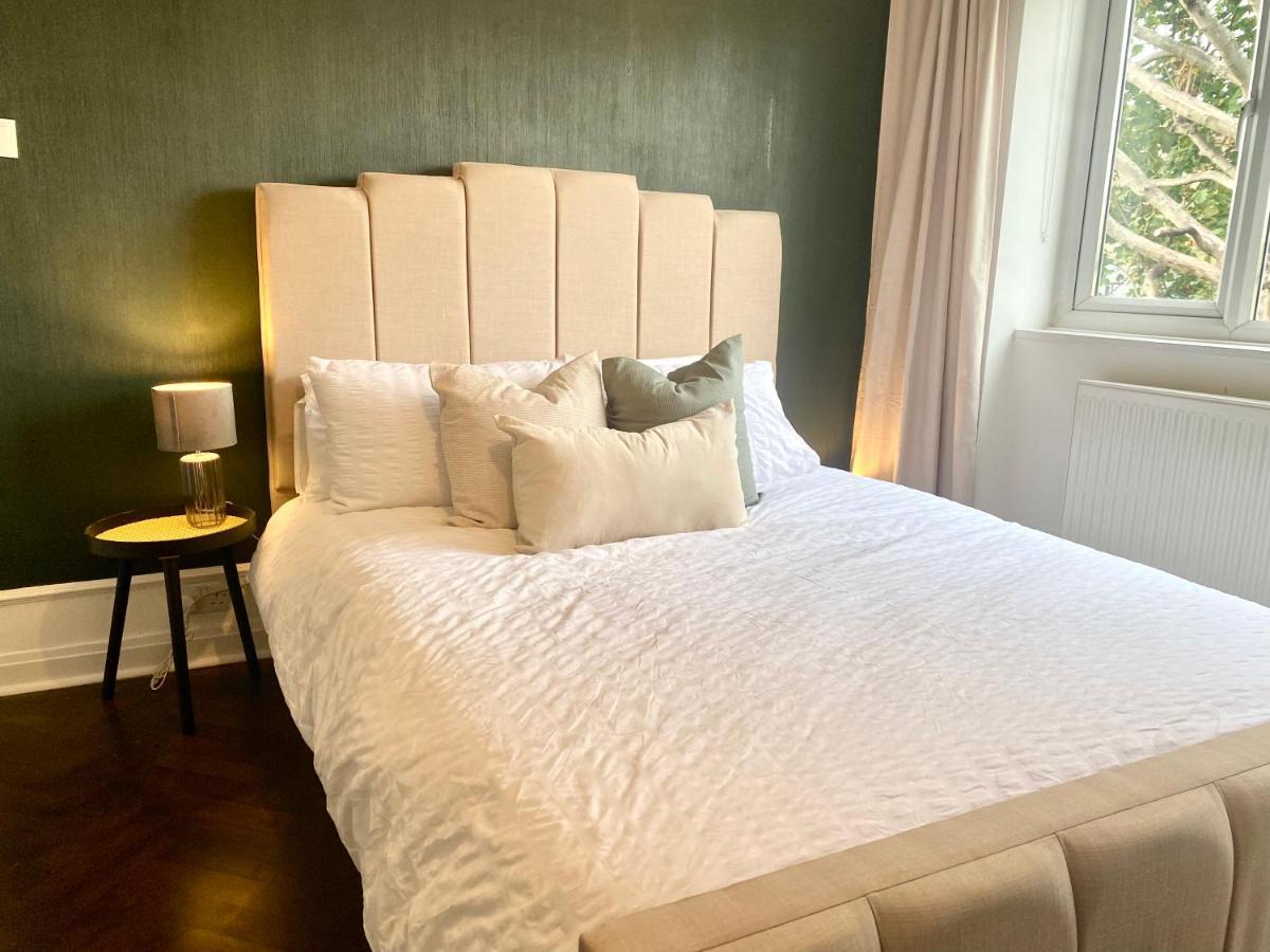 Newly Refurbished 2 Bedroom Apartment In South London Bagian luar foto
