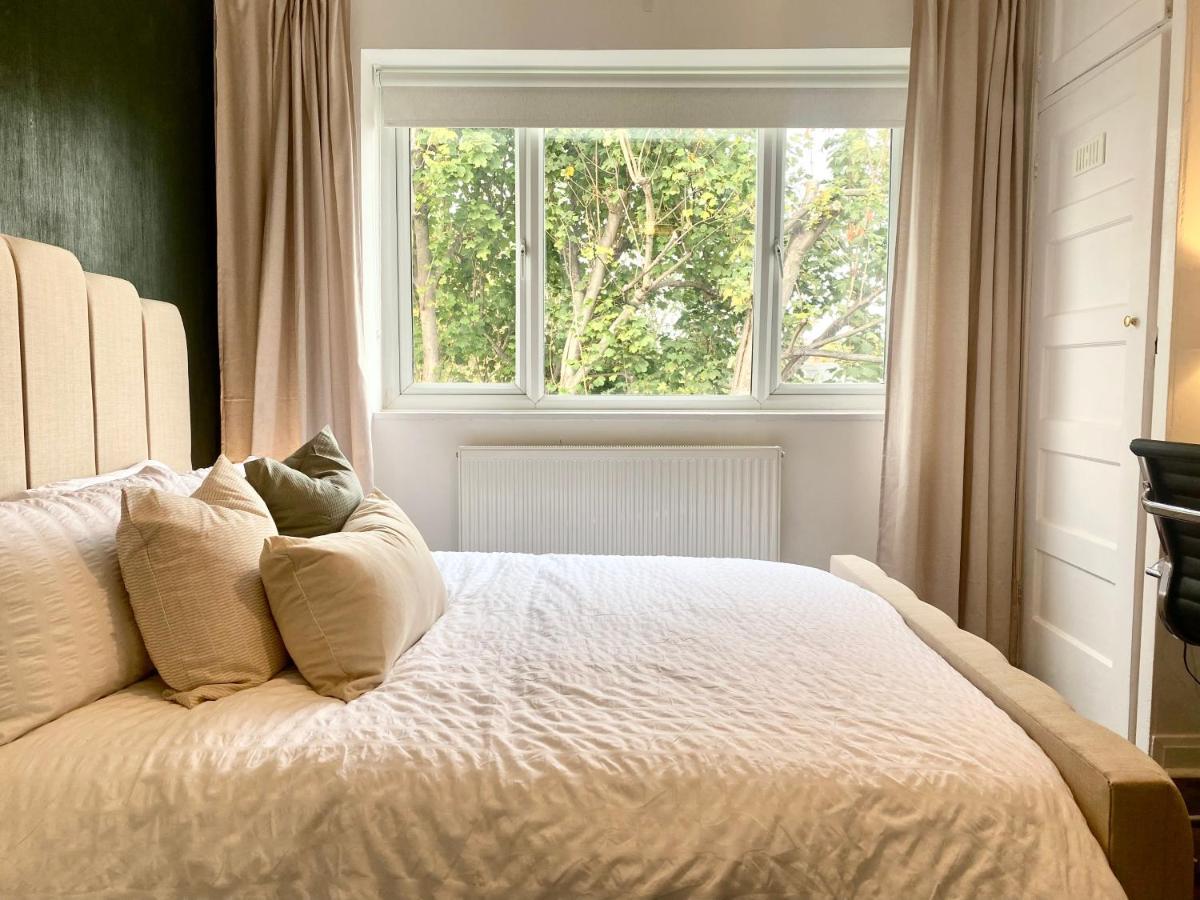Newly Refurbished 2 Bedroom Apartment In South London Bagian luar foto